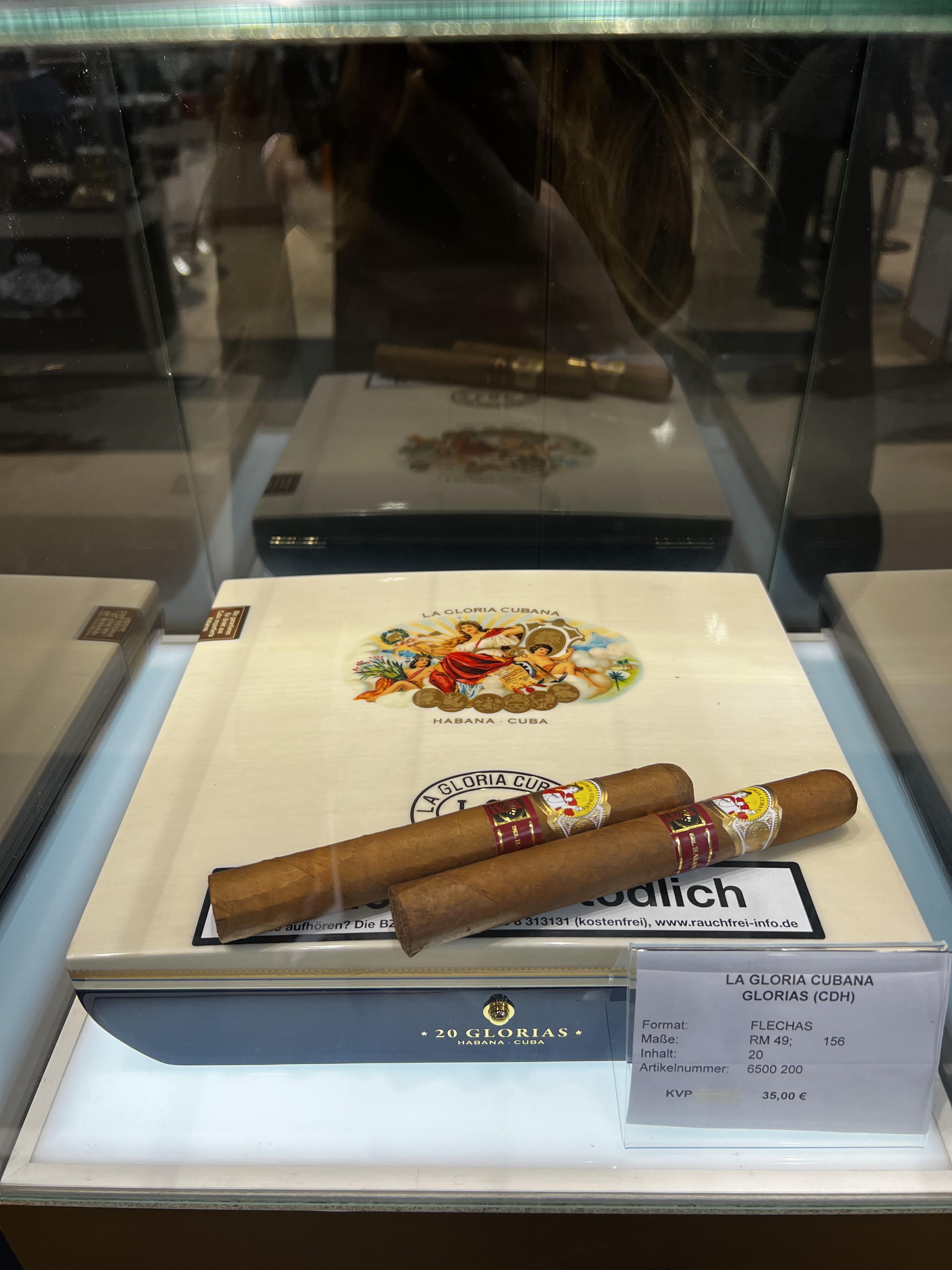 La Gloria Cubana Glorias  (La Casa del Habano Exclusivo)
