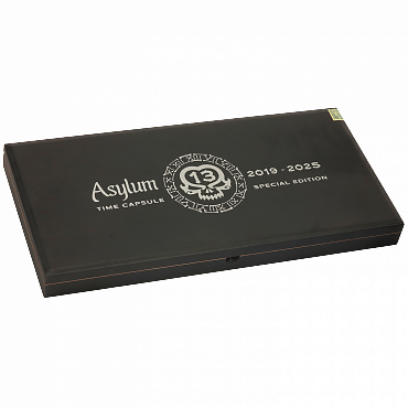 Asylum 13 Time Capsule 70 x 7 набор 13 сигар