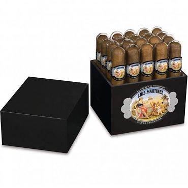 Luis Martinez Crystal Robusto