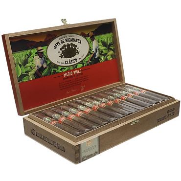 Joya De Nicaragua Clasico Medio Siglo Toro
